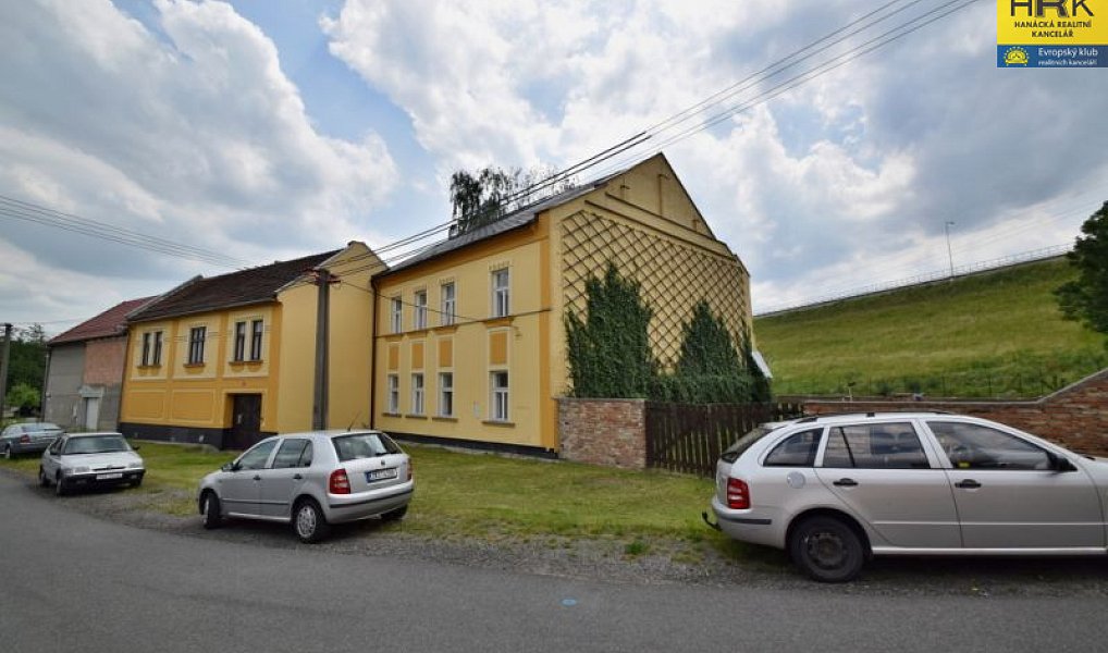 Prodej ubytovacího objektu 300 m², Mostkovice – náhled fotky 5