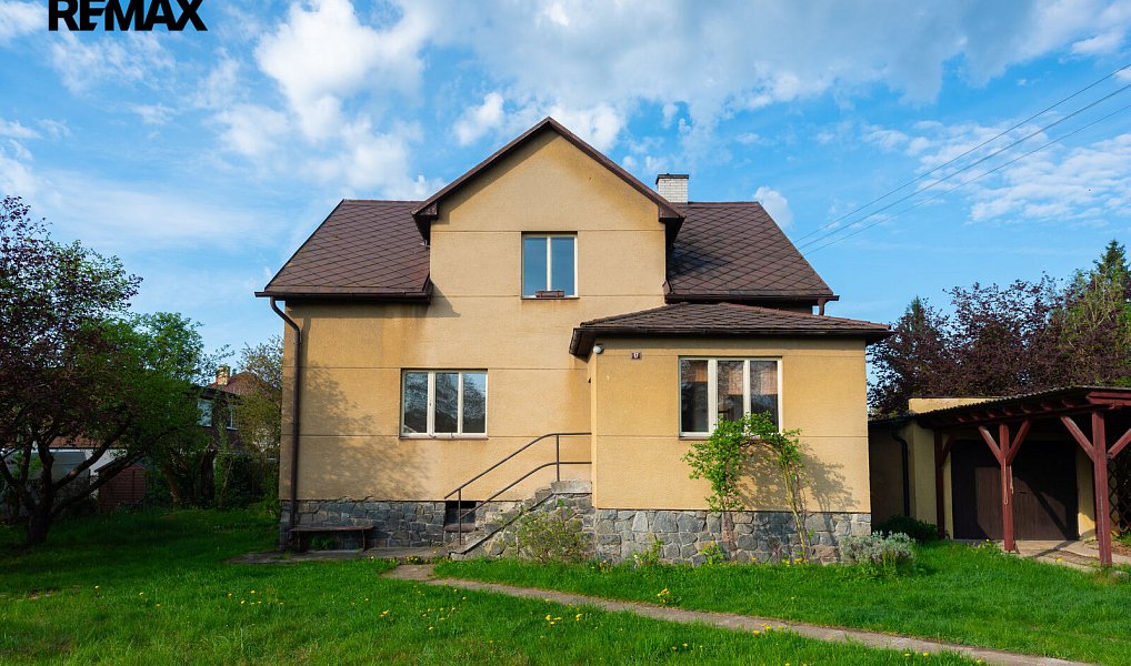 Prodej domu 150 m² s pozemkem 823 m², Voznice – fotka 1 z 40