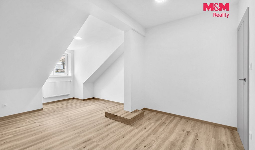 Prodej domu 134 m² s pozemkem 131 m², Polička – náhled fotky 15