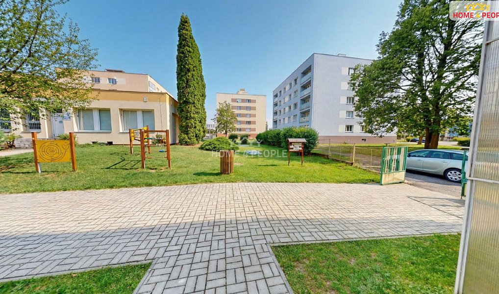 Prodej bytu 3+1 93 m², Příbram – náhled fotky 40