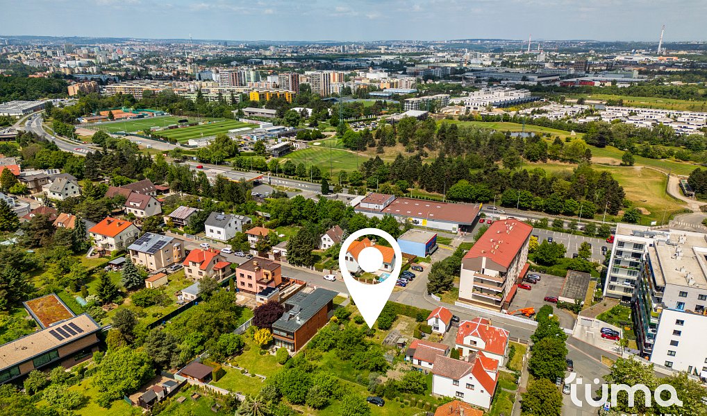 Prodej stavebního pozemku 491 m², Praha – náhled fotky 12