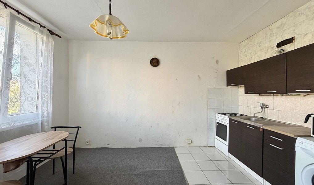 Prodej bytu 1+1 36 m², Chomutov – náhled fotky 3