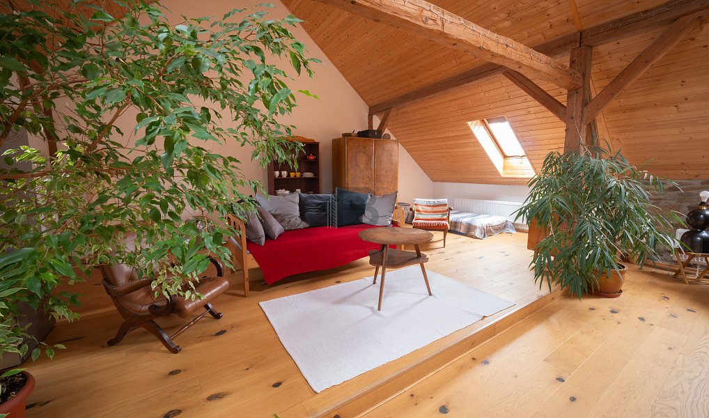 Prodej chaty/chalupy 242 m² s pozemkem 1 129 m², Kašperské Hory – náhled fotky 20