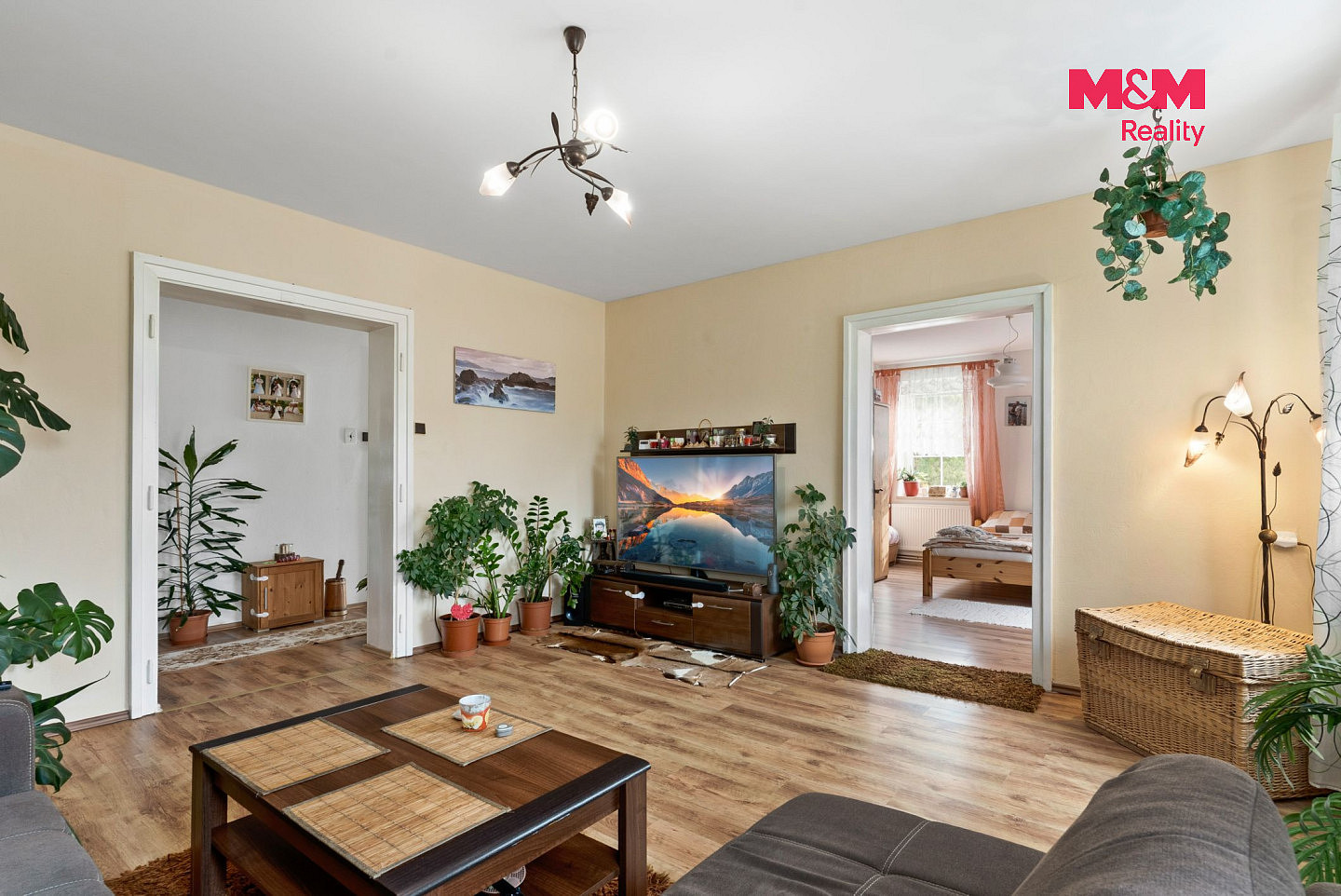 Prodej domu 300 m² s pozemkem 1 243 m² – fotografie 3