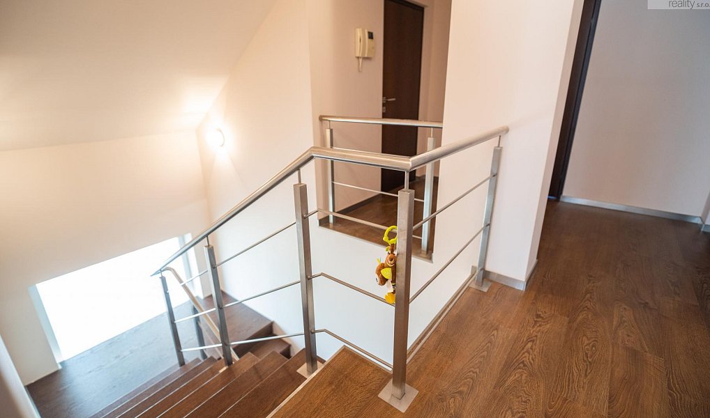 Prodej domu 116 m² s pozemkem 1 115 m², Jirkov – náhled fotky 17