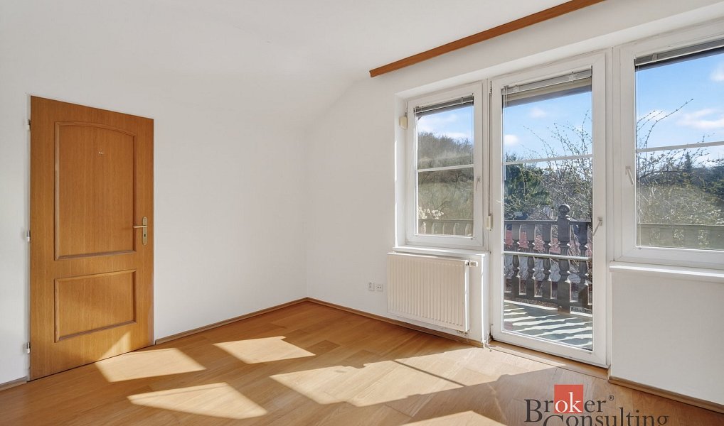 Prodej domu 258 m² s pozemkem 1 347 m², Praha – náhled fotky 24