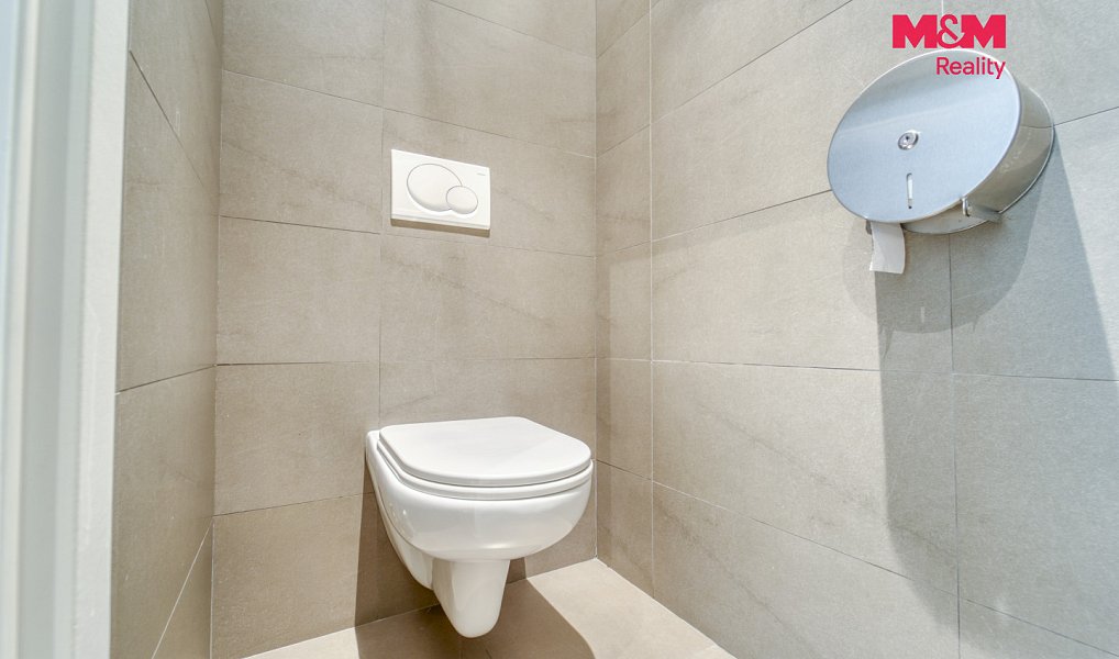 Pronájem obchodních prostor 108 m², Mariánské Lázně – náhled fotky 16
