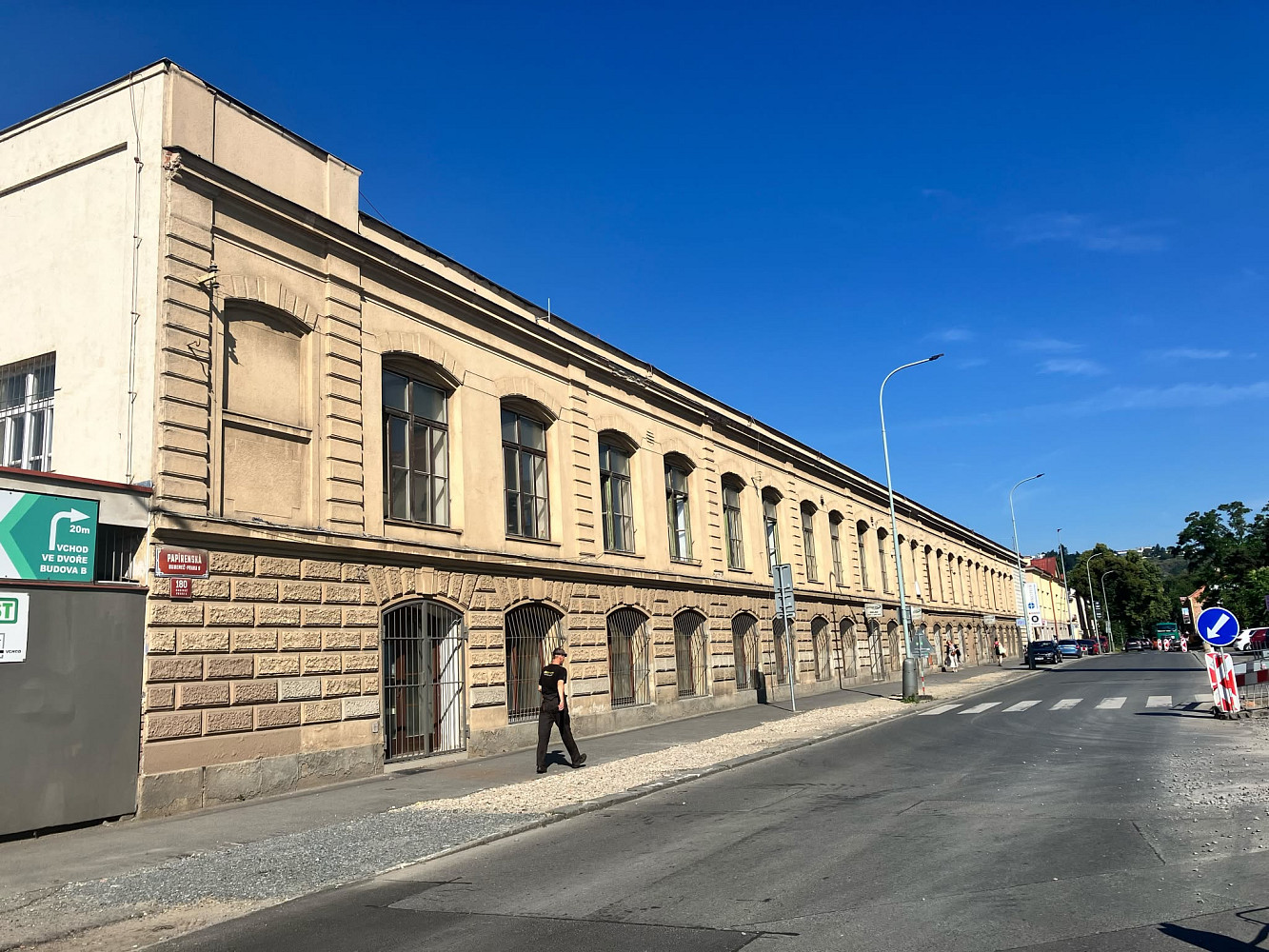 Pronájem výrobních prostor 99 m²