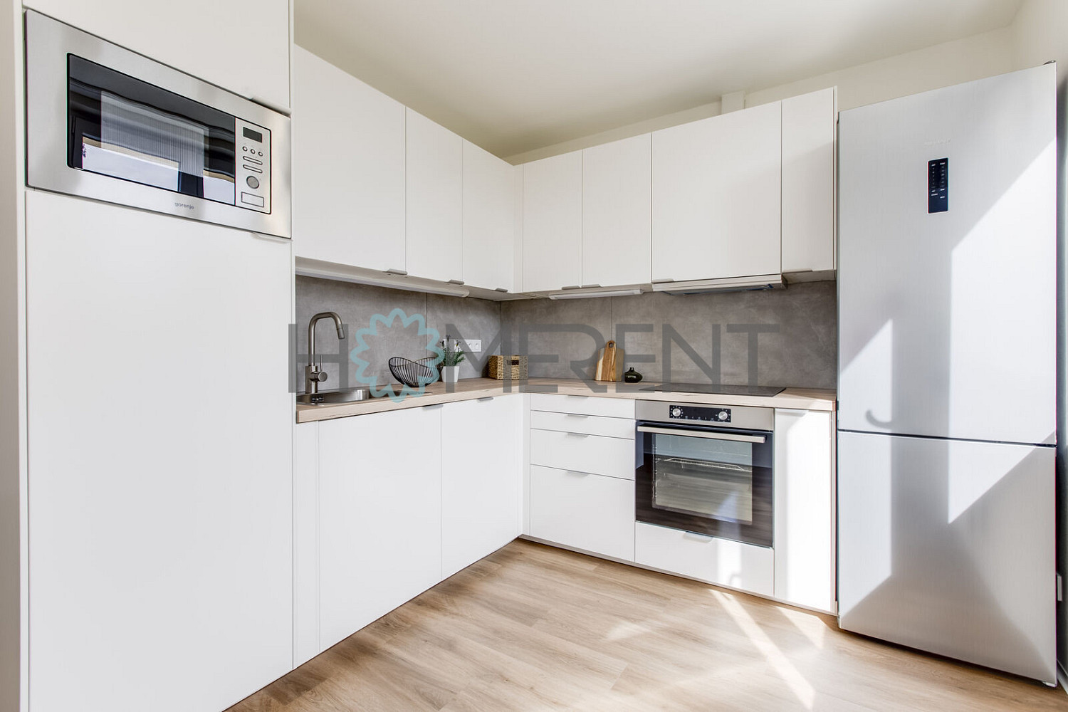 Pronájem bytu 3+1 67 m² – fotografie 2