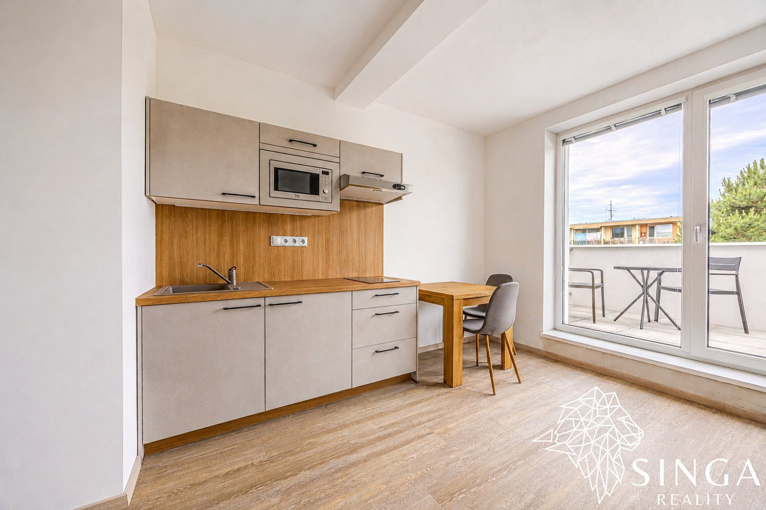 Pronájem bytu 2+kk 42 m²