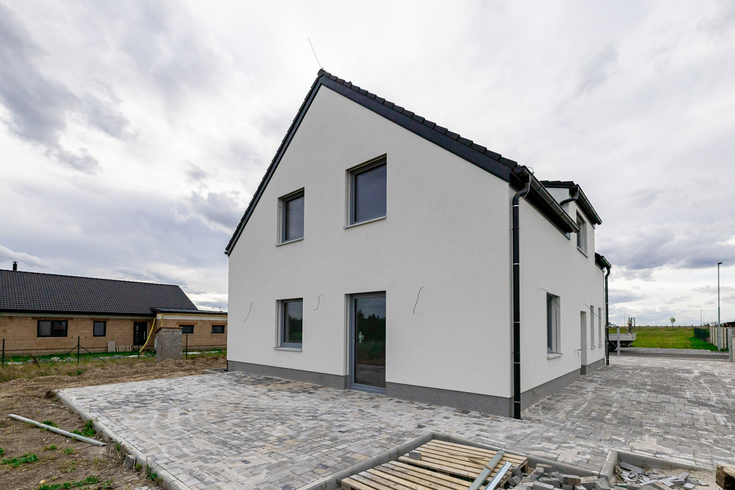 Prodej domu 166 m² s pozemkem 1 012 m² – fotografie 5