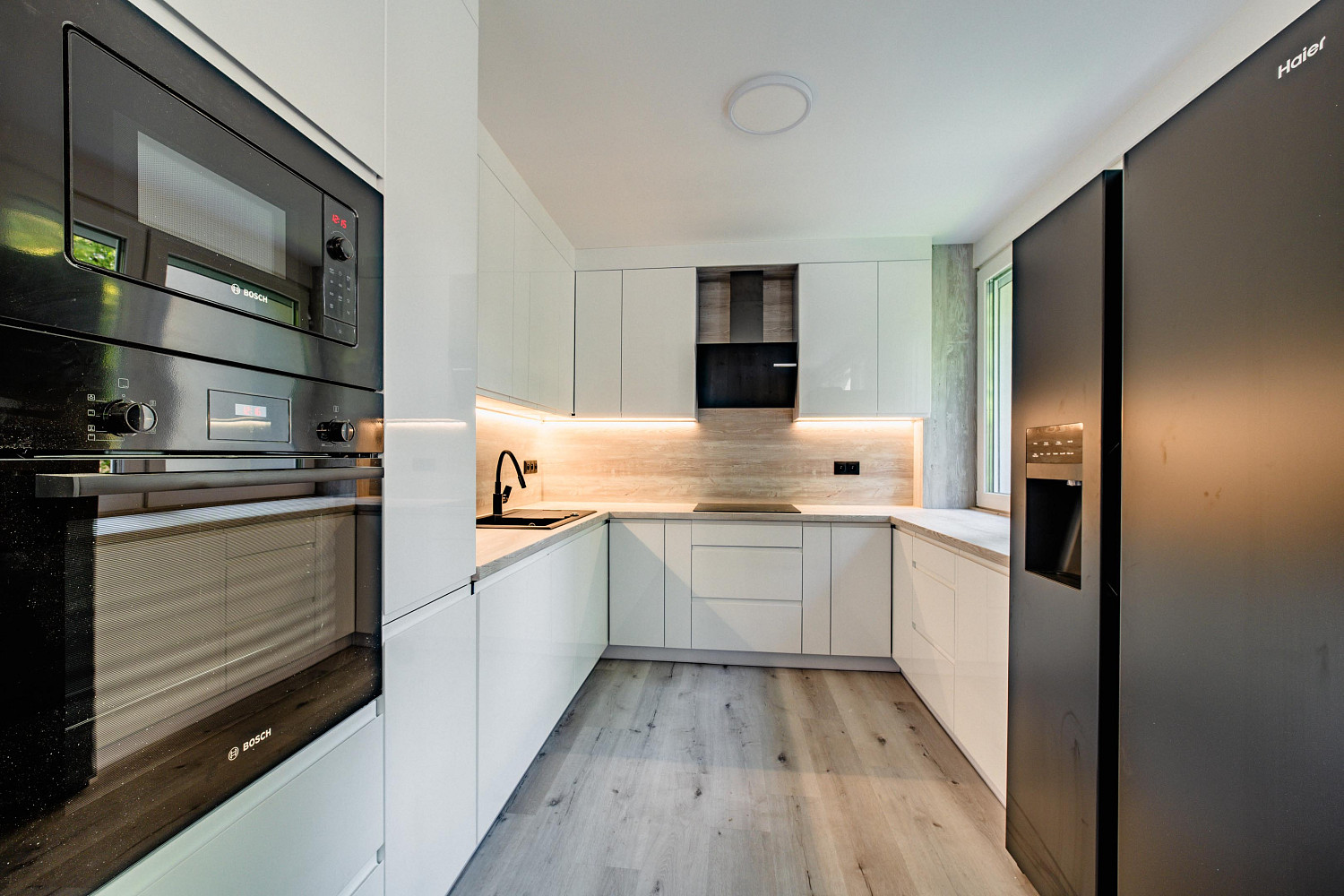 Prodej bytu 4+kk 88 m² — photo 3