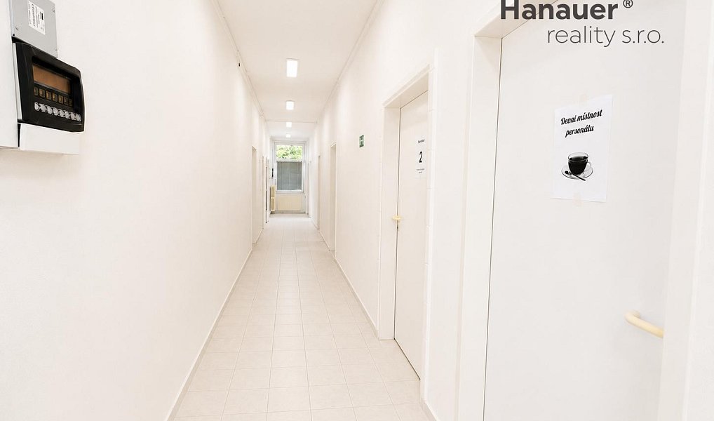 Pronájem komerčního objektu (jiného typu) 127 m², Ústí nad Labem – náhled fotky 5
