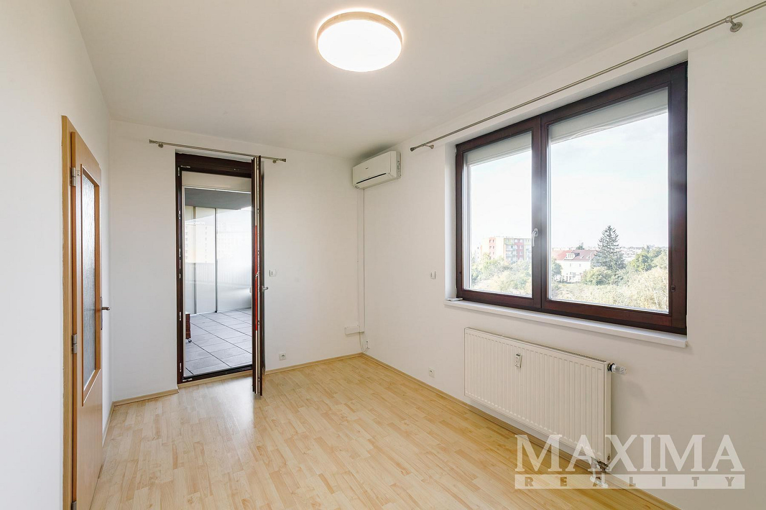Pronájem bytu 2+kk 52 m² – fotografie 4