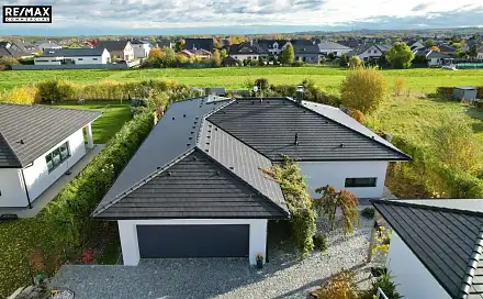 Prodej domu 226 m² s pozemkem 1 195 m², Žitná, Sibřina, okres Praha-východ