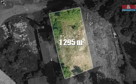 Prodej stavebního pozemku 1 295 m², Podhořany u Ronova, okres Chrudim