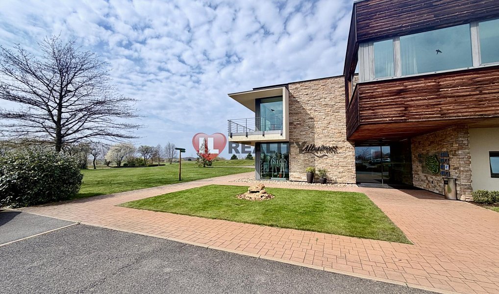 Prodej domu 291 m² s pozemkem 1 049 m², Vysoký Újezd – náhled fotky 41