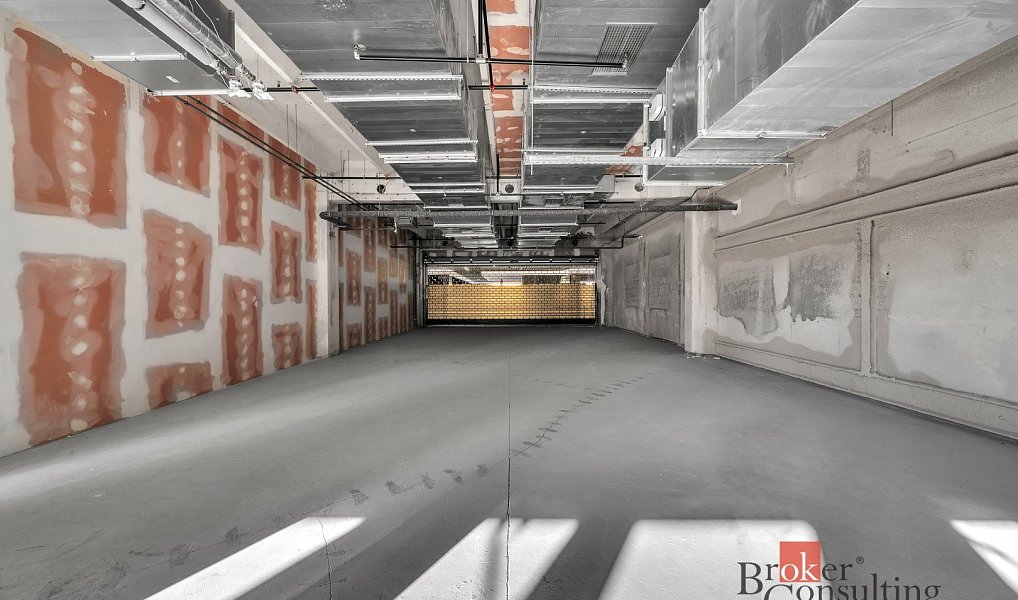 Pronájem obchodních prostor 1 173 m², Hradec Králové – náhled fotky 16