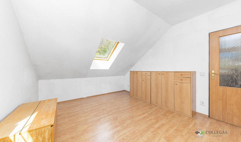 Prodej domu 150 m² s pozemkem 2 014 m², Vranov – náhled fotky 8
