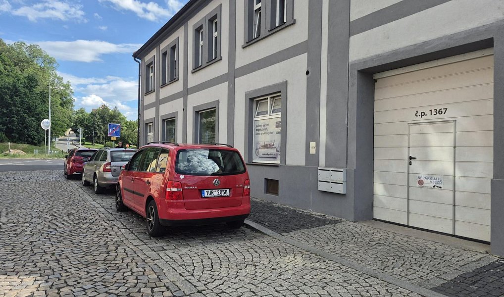 Pronájem obchodních prostor 300 m², Žatec – náhled fotky 14
