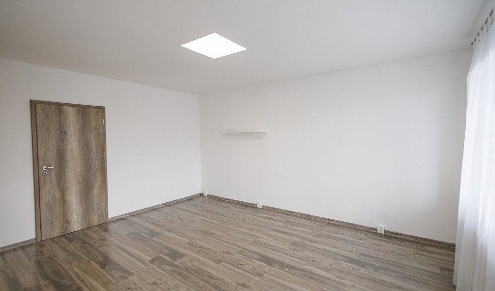 Prodej bytu 2+kk 57 m², Třinec – náhled fotky 10