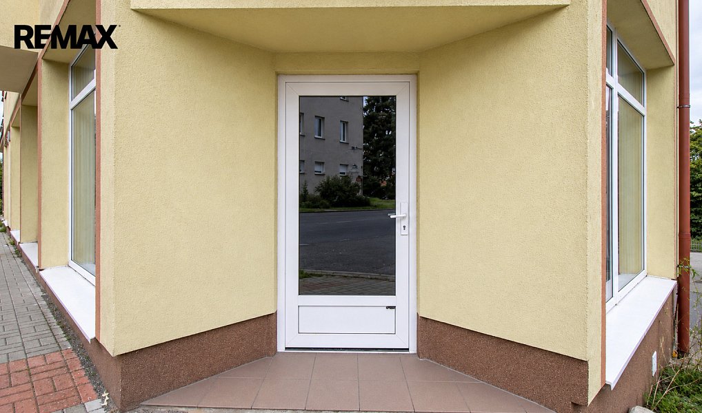 Prodej obchodních prostor 170 m², Vejprty – náhled fotky 4