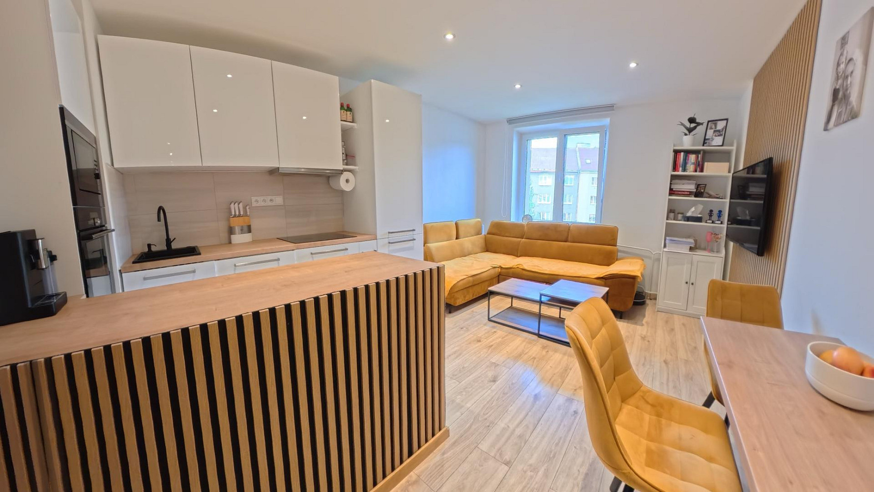 Prodej bytu 4+kk 102 m² – fotografie 2
