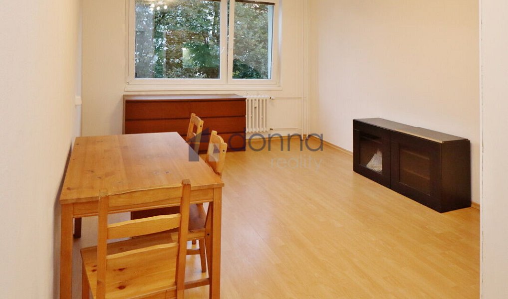 Pronájem bytu 1+kk 27 m², Praha – náhled fotky 2
