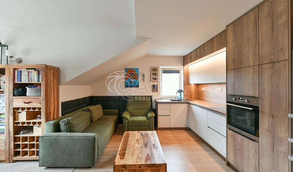 Prodej bytu 3+kk 77 m², Nupaky – náhled fotky 5