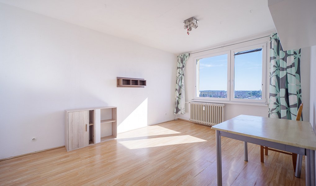 Prodej bytu 2+1 54 m², Jičín – náhled fotky 3