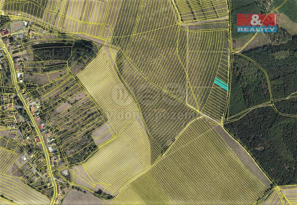 Prodej pole 323 m²