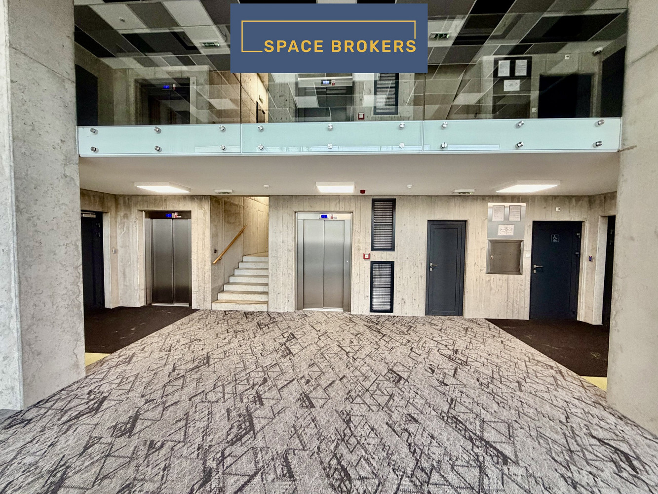 Pronájem kanceláře 250 m² – fotografie 2