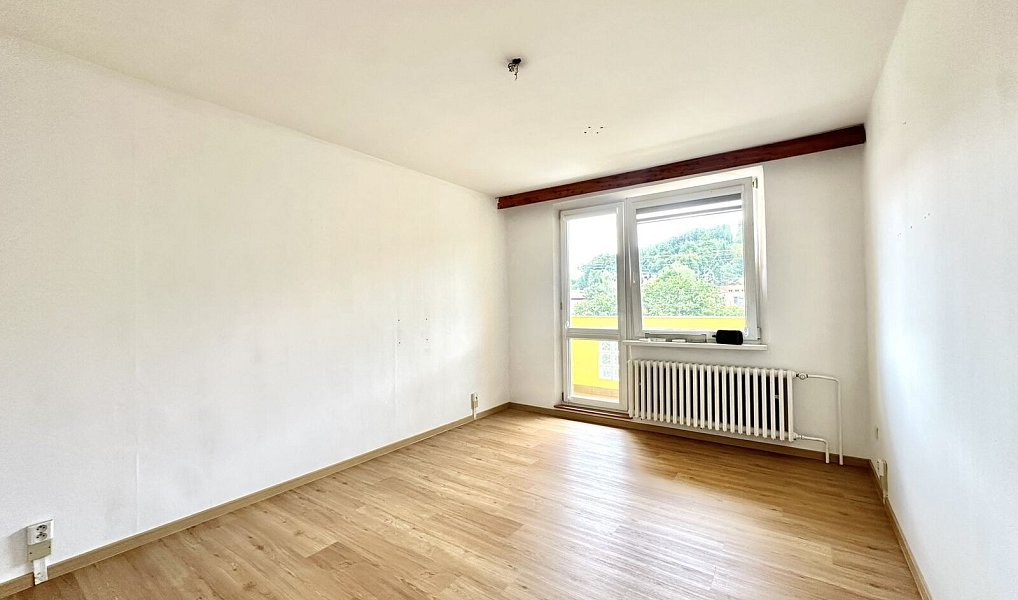 Pronájem bytu 2+1 43 m², Vsetín – náhled fotky 2