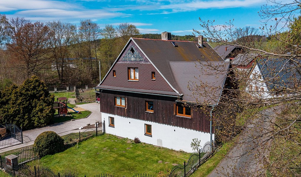 Prodej domu 380 m² s pozemkem 1 881 m², Velký Šenov – náhled fotky 45