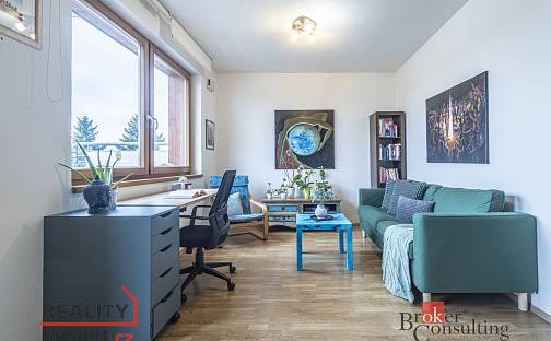 Prodej bytu 2+kk 74 m², K Palečku, Praha 9 - Horní Počernice