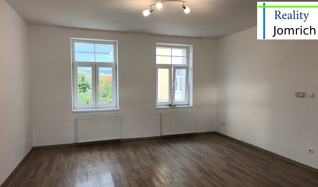 Pronájem bytu 2+1 85 m², Jablonec nad Nisou – náhled fotky 7