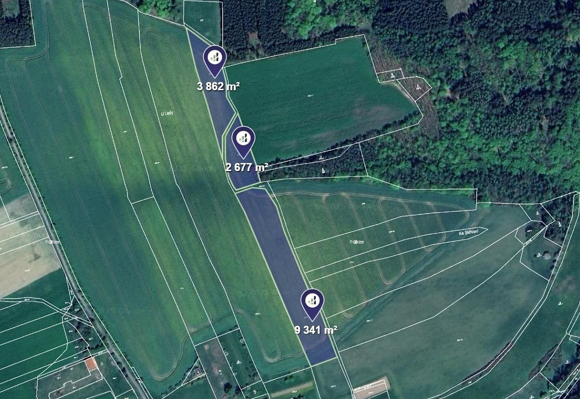 Prodej pole 15 880 m²