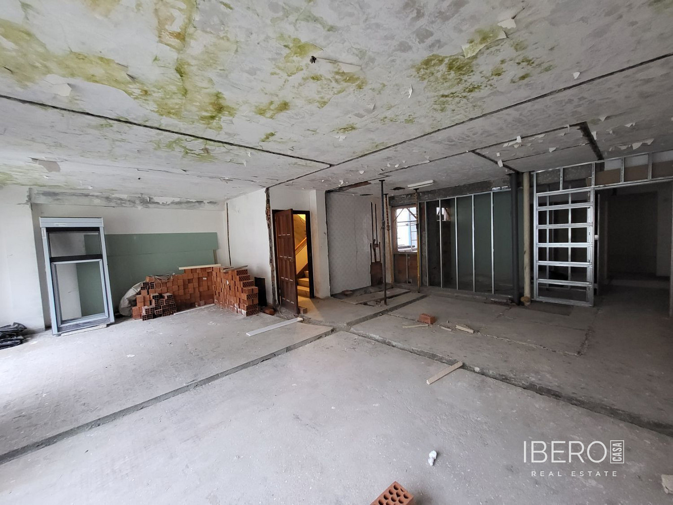 Prodej bytu 4+kk 100 m²