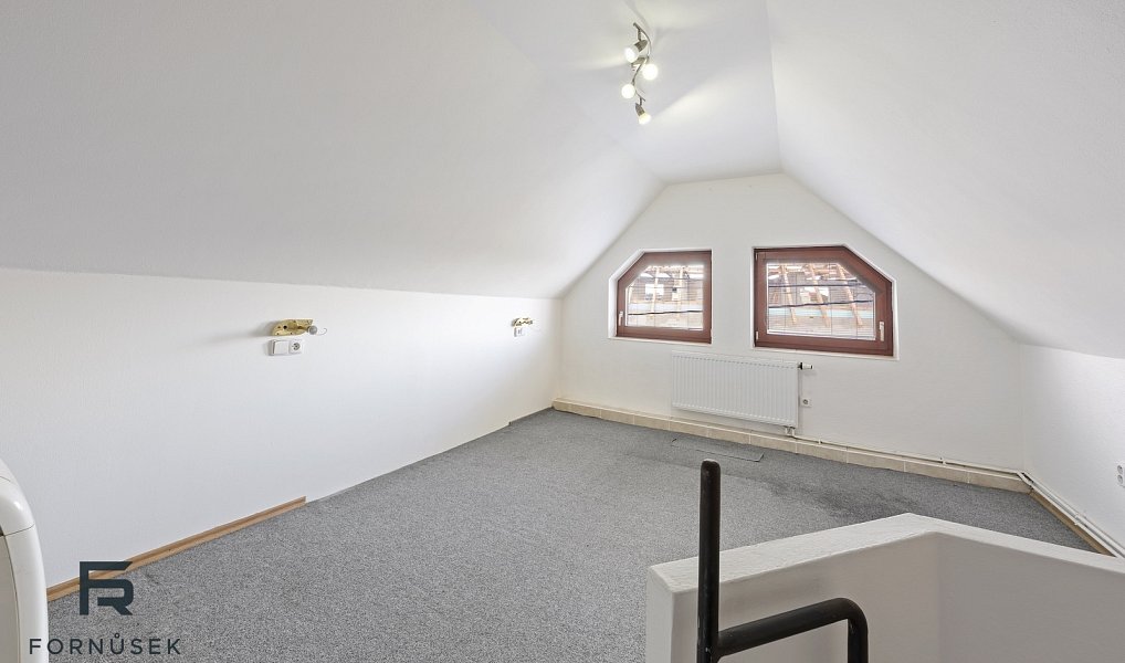 Prodej domu 93 m² s pozemkem 122 m², Zlechov – náhled fotky 14