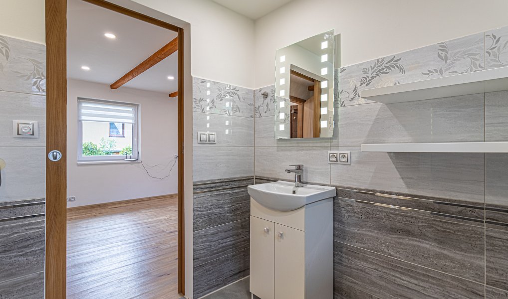 Prodej chaty/chalupy 135 m² s pozemkem 279 m², Branžež – náhled fotky 18