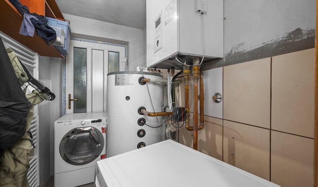 Prodej domu 125 m² s pozemkem 1 061 m², Hůry – náhled fotky 43