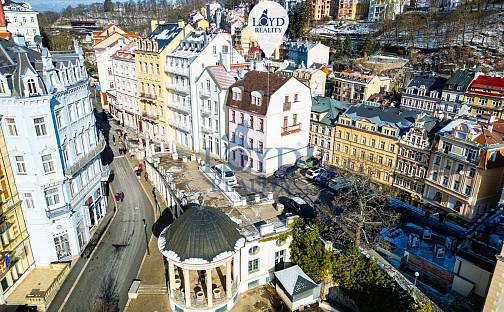 Prodej nájemního domu, činžáku 261 m², Zámecký vrch, Karlovy Vary