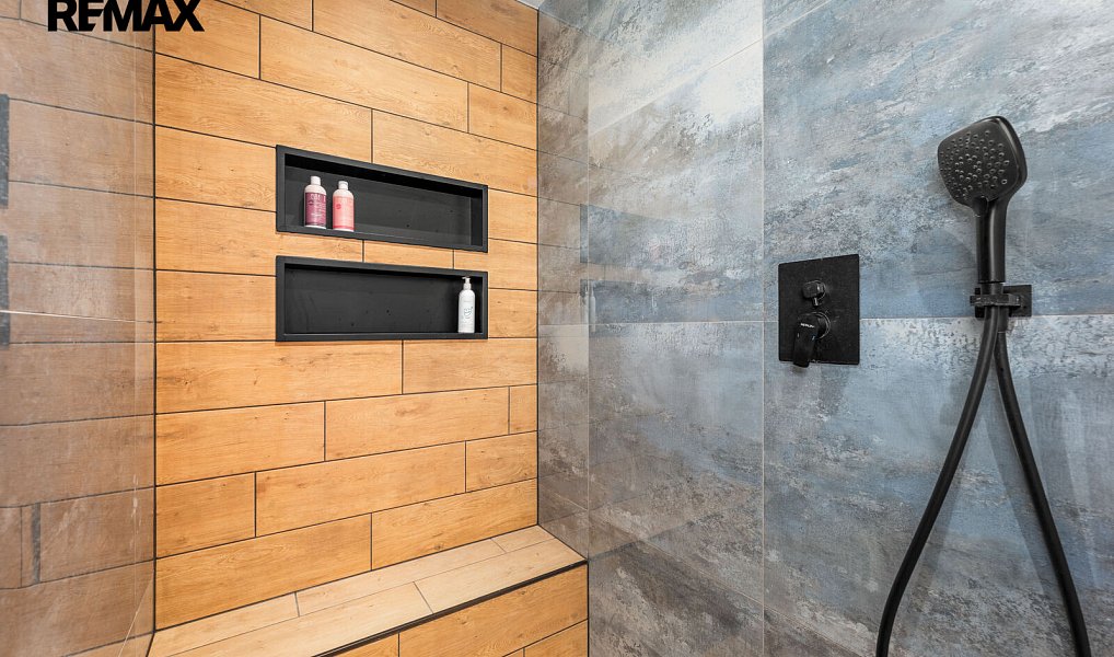 Prodej domu 226 m² s pozemkem 1 531 m², Cehnice – náhled fotky 17