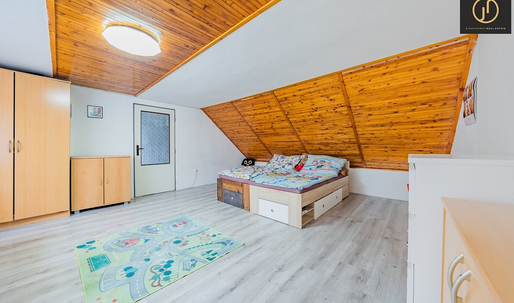 Prodej domu 640 m² s pozemkem 2 342 m², Chožov – náhled fotky 18