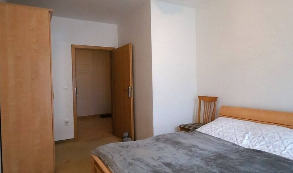 Pronájem bytu 3+kk 76 m², Praha – náhled fotky 2