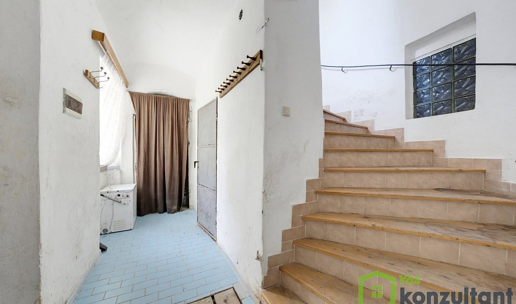 Prodej domu 222 m² s pozemkem 135 m², Velké Meziříčí – náhled fotky 15