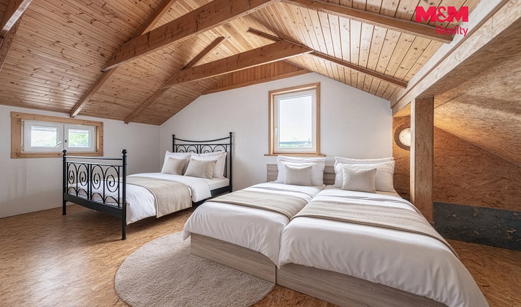 Prodej domu 384 m² s pozemkem 2 948 m², Blatno – náhled fotky 21