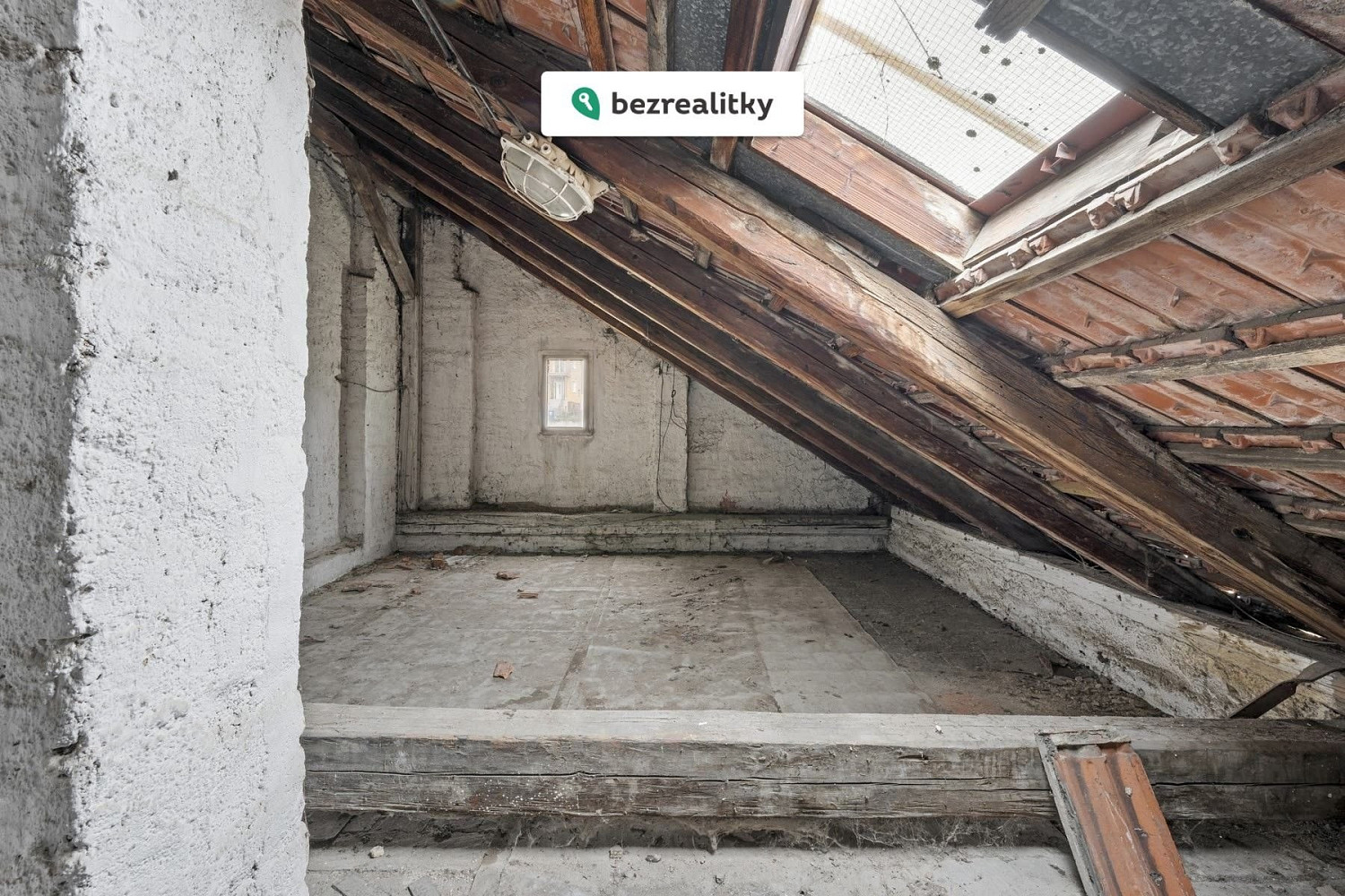 Prodej kanceláře 103 m² – fotografie 2