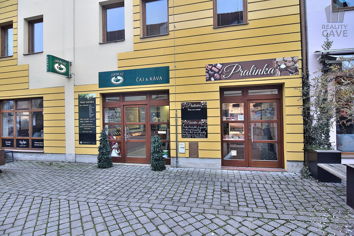 Pronájem obchodních prostor 40 m²