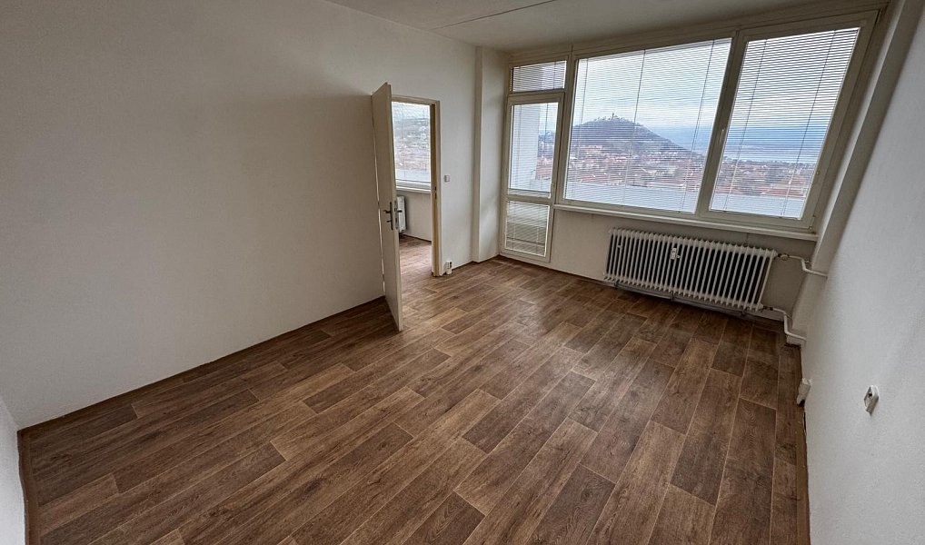 Pronájem bytu 3+1 64 m², Most – náhled fotky 3
